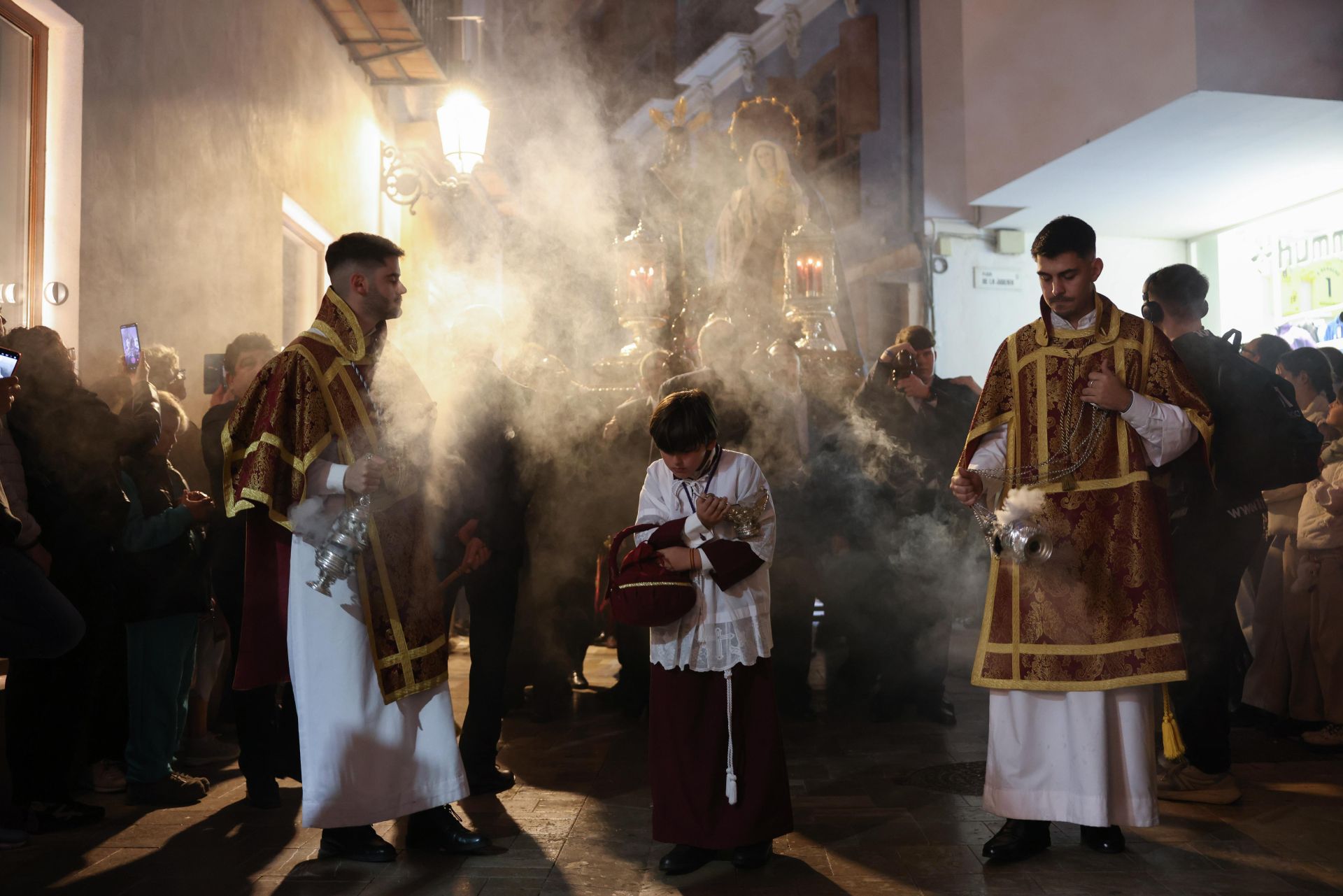 Traslados y procesiones del Sábado de Pasión en Málaga 2025