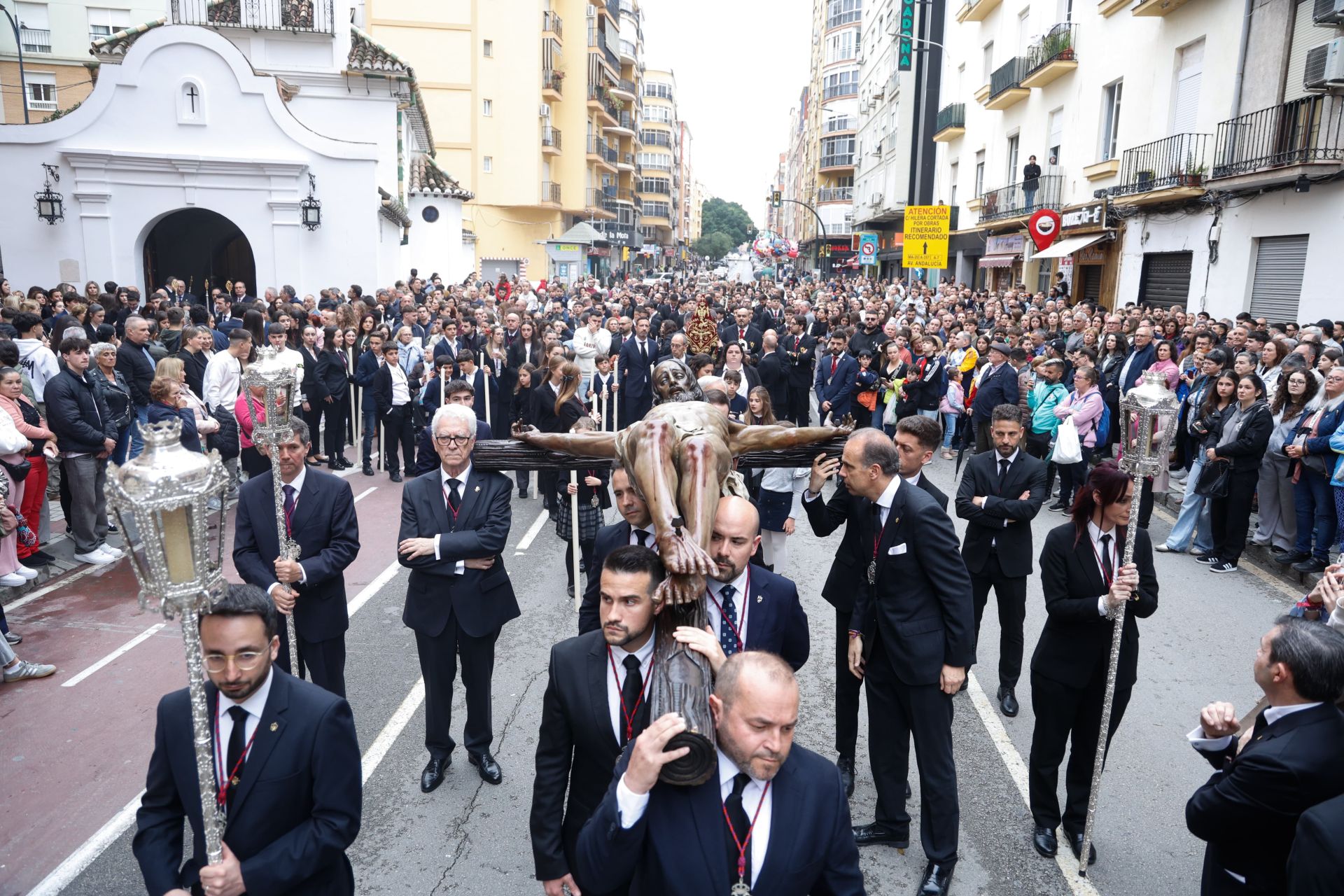 Traslados y procesiones del Sábado de Pasión en Málaga 2025