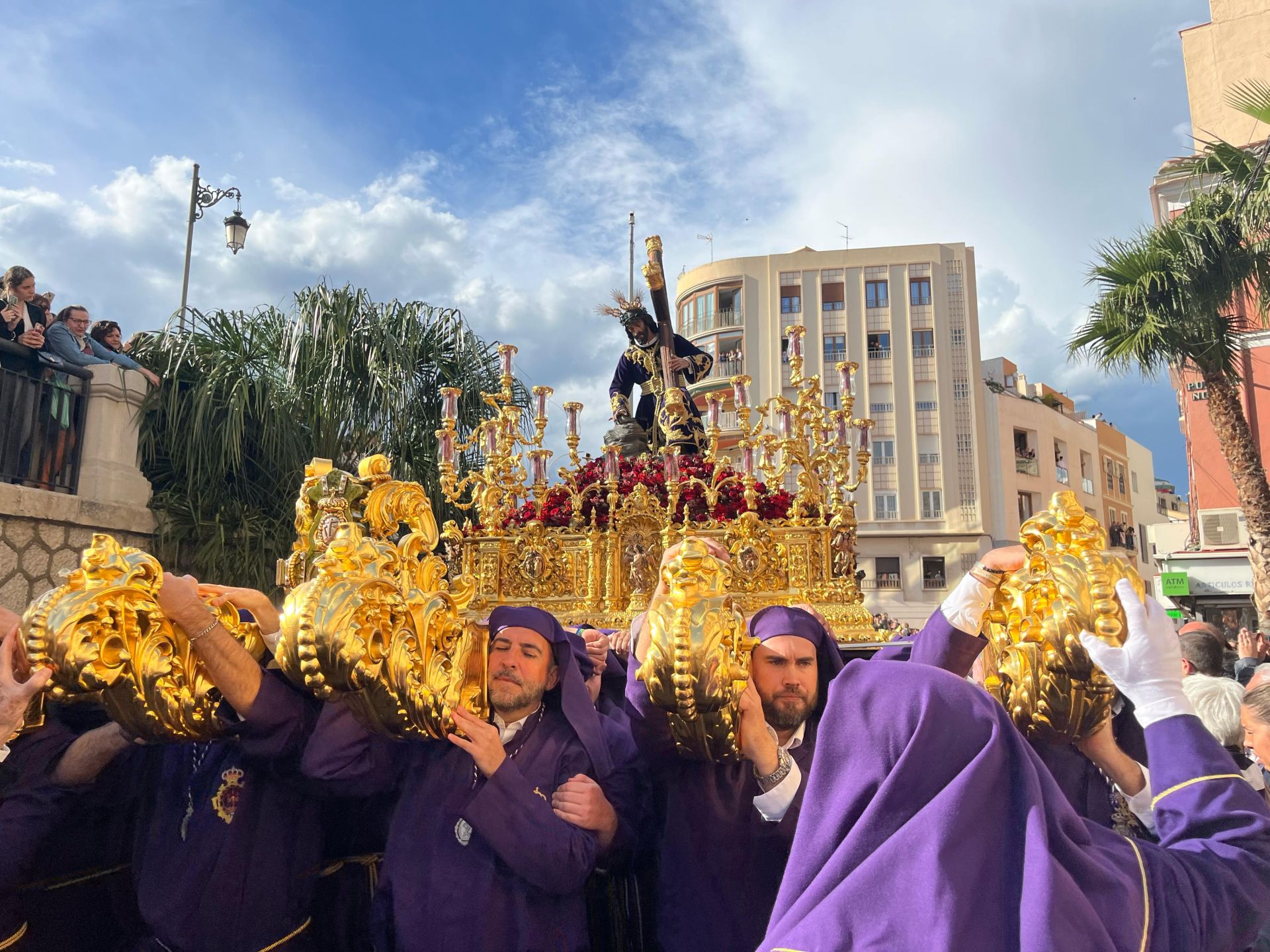 Jesús Nazareno de los Pasos en el Monte Calvario, en la Tribuna de los Pobres.
