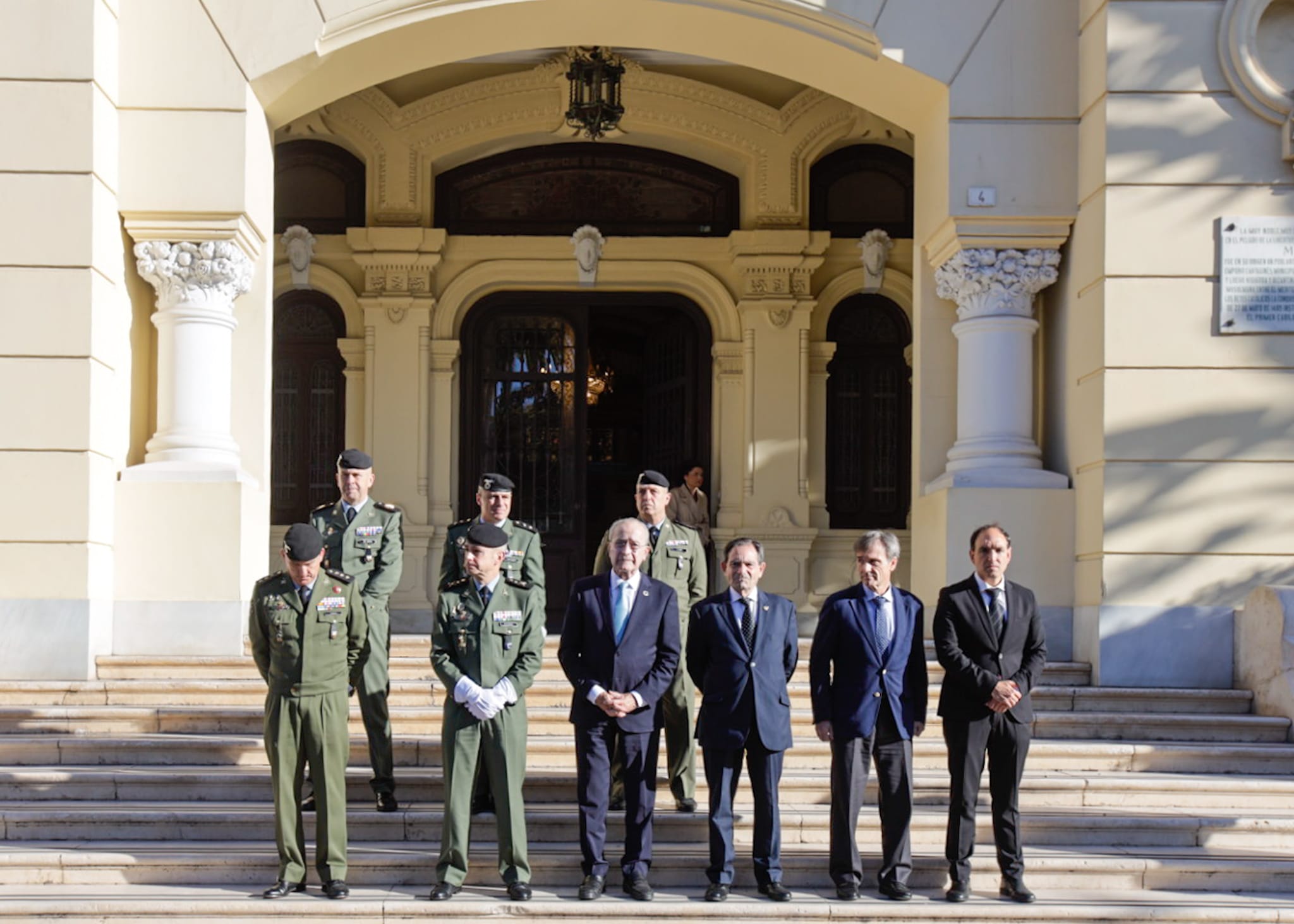 Desfile de la Brigada Paracaidista la mañana del Miércoles Santo