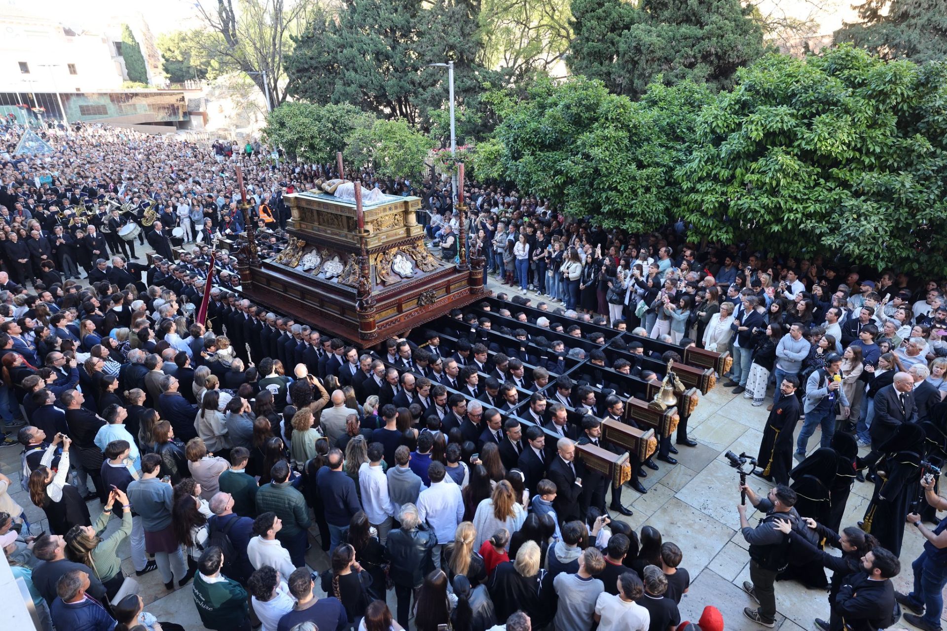 Real Hermandad de Nuestro Padre Jesús del Santo Sepulcro y Nuestra Señora de la Soledad