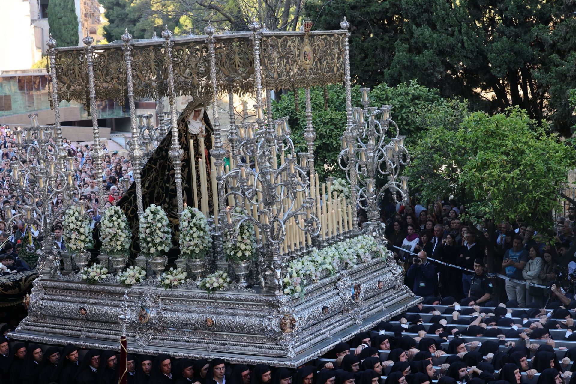 Real Hermandad de Nuestro Padre Jesús del Santo Sepulcro y Nuestra Señora de la Soledad