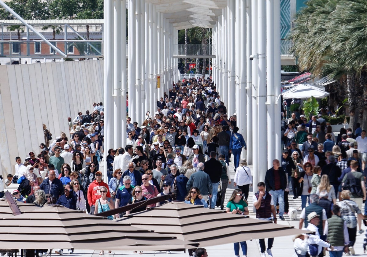 Málaga exprime la Semana Santa con un sábado al completo: «Es mejor de lo que imaginábamos»