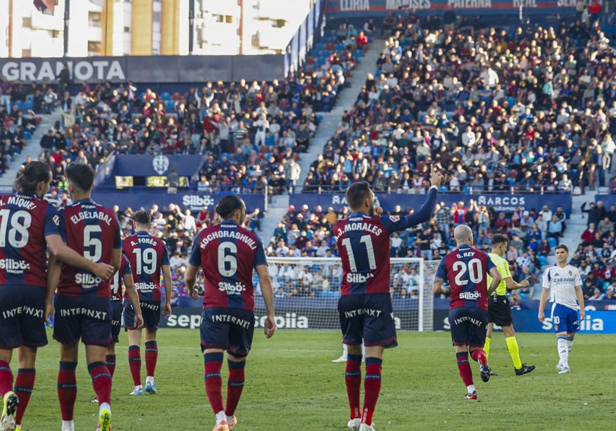Así está la clasificación en Segunda antes de jugar el Málaga