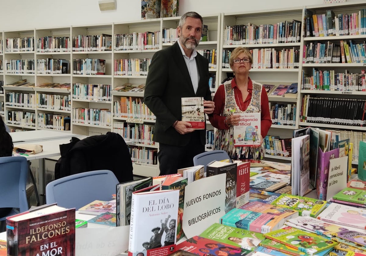 Mijas incorpora 400 nuevos ejemplares al fondo de las bibliotecas municipales