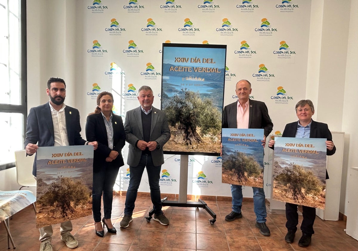 Todo listo en Periana para festejar su oro líquido, el aceite verdial