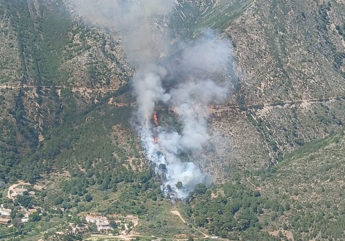 El PSOE de Mijas pide una investigación para aclarar las causas del incendio forestal de Valtocado