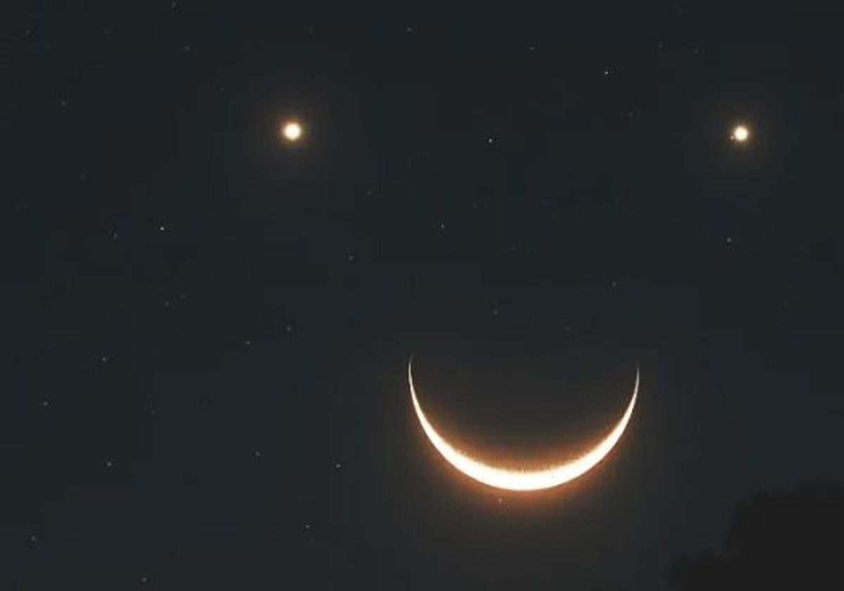 Imagen falsa del fenómeno de la Luna sonriente que circula por redes sociales.