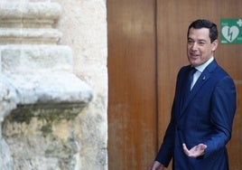 Juanma Moreno, este jueves en el Parlamento.