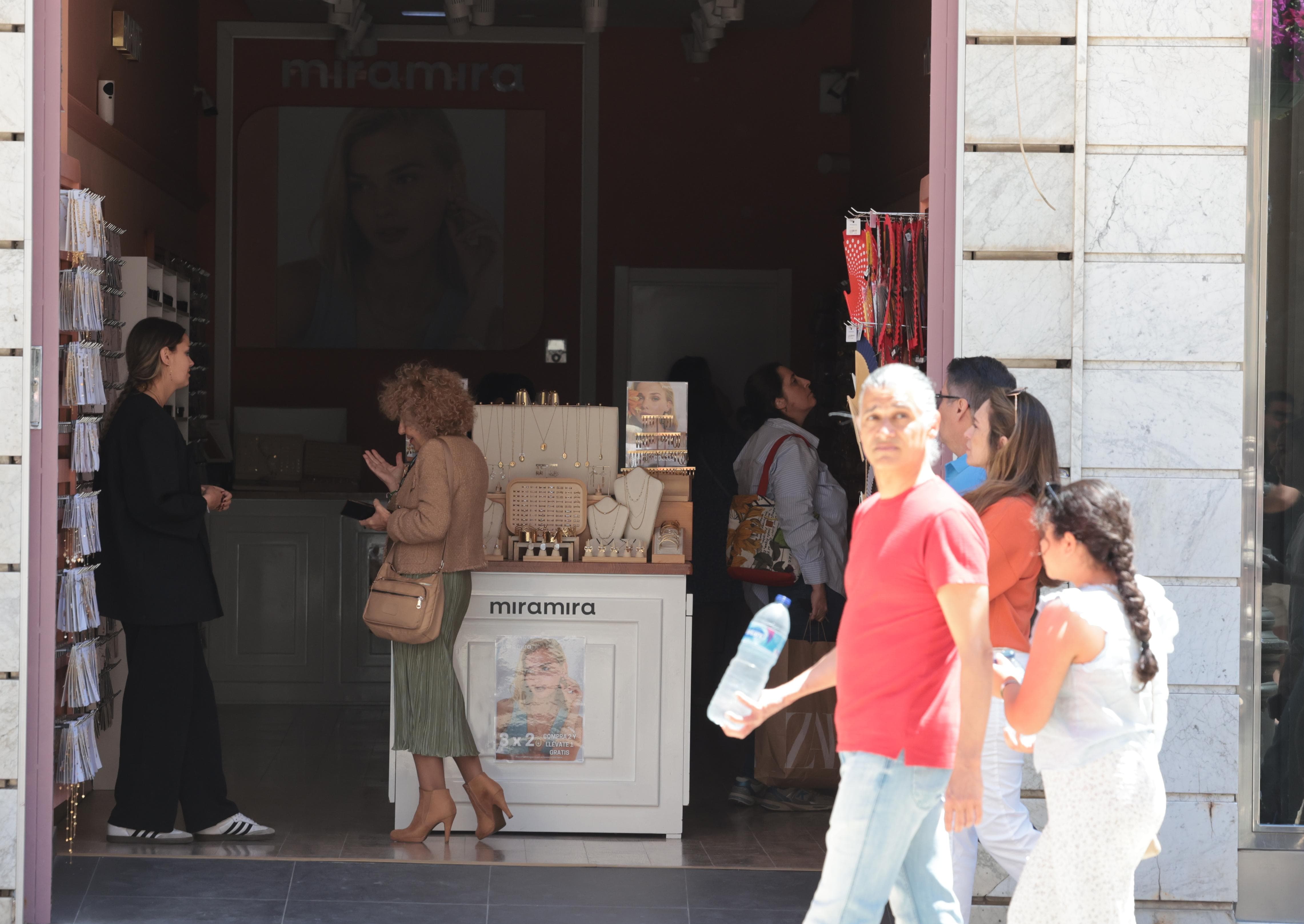 Tiendas sin luz en Málaga