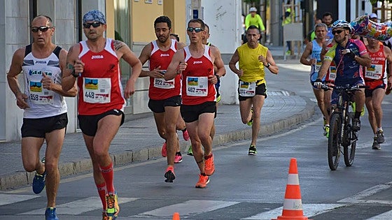 La Media Maratón de Vélez-Málaga congregará este jueves a 1.200 corredores