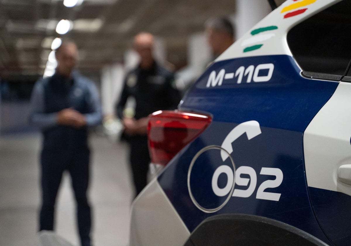 Tensión por las colas de clientes en la única gasolinera que se mantuvo abierta en Benalmádena
