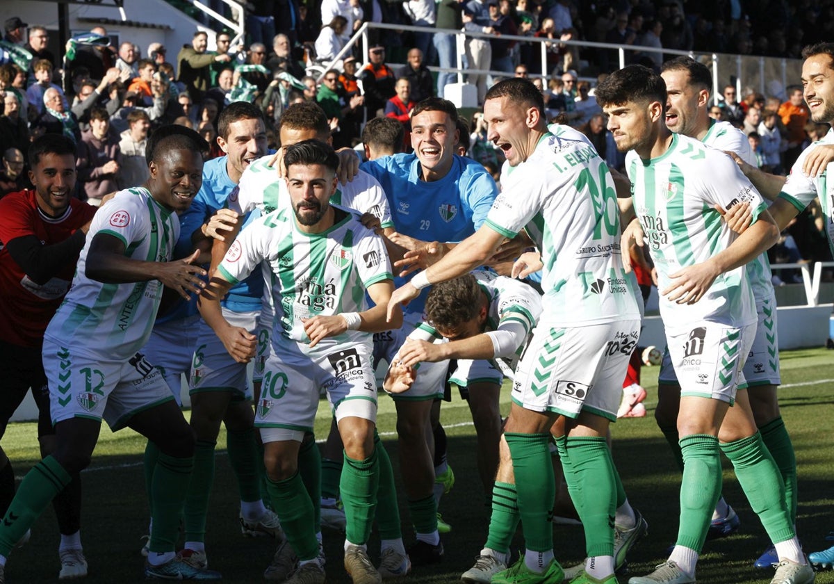 El Antequera, a asegurarse los 'play-off' en la recta final