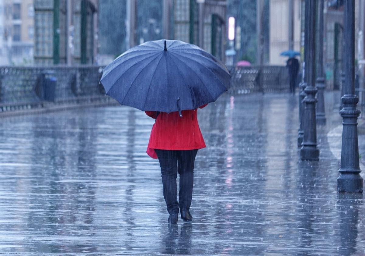 Aviso amarillo este viernes por lluvia y tormenta en gran parte de Andalucía