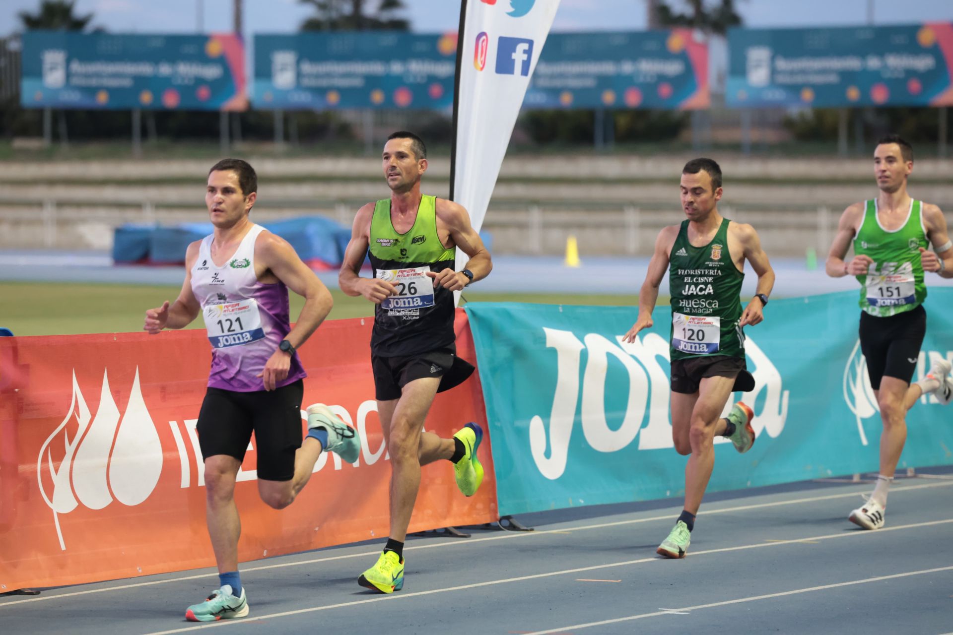 Málaga acoge el Campeonato de España de 50 y 100 kilómetros: ¡búscate en la galería!