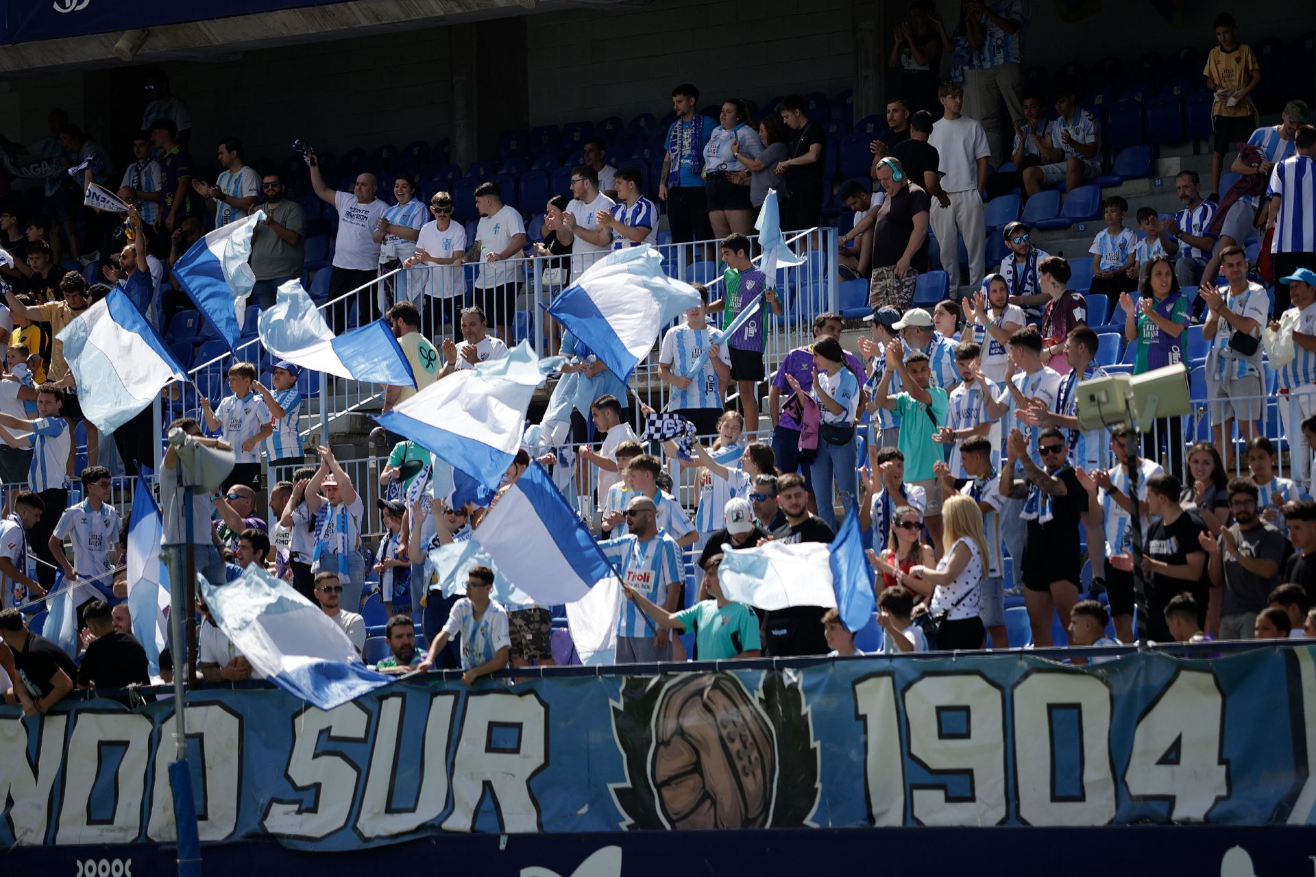 El ascenso del Malagueño en La Rosaleda, en fotos