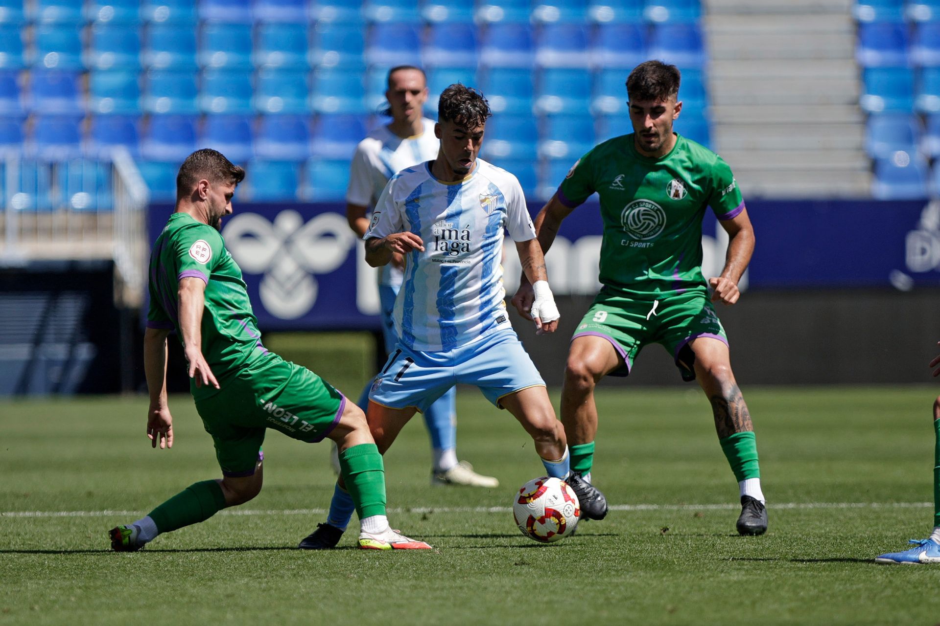 El ascenso del Malagueño en La Rosaleda, en fotos
