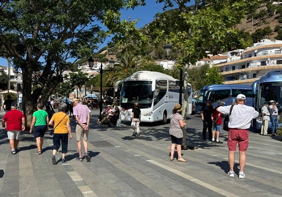 Turistas en Mijas Pueblo.