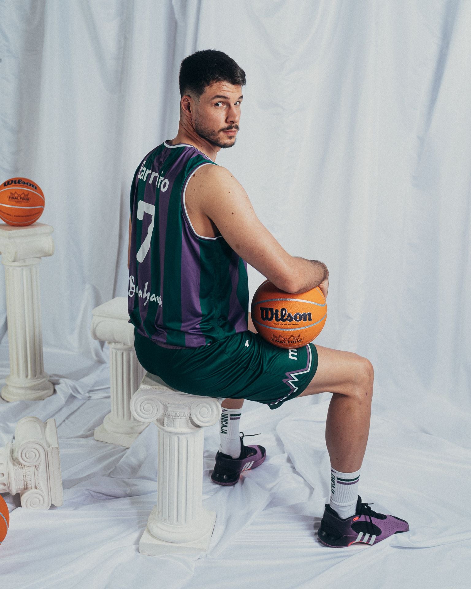 La sesión oficial de fotos del Unicaja para la Final Four de Atenas