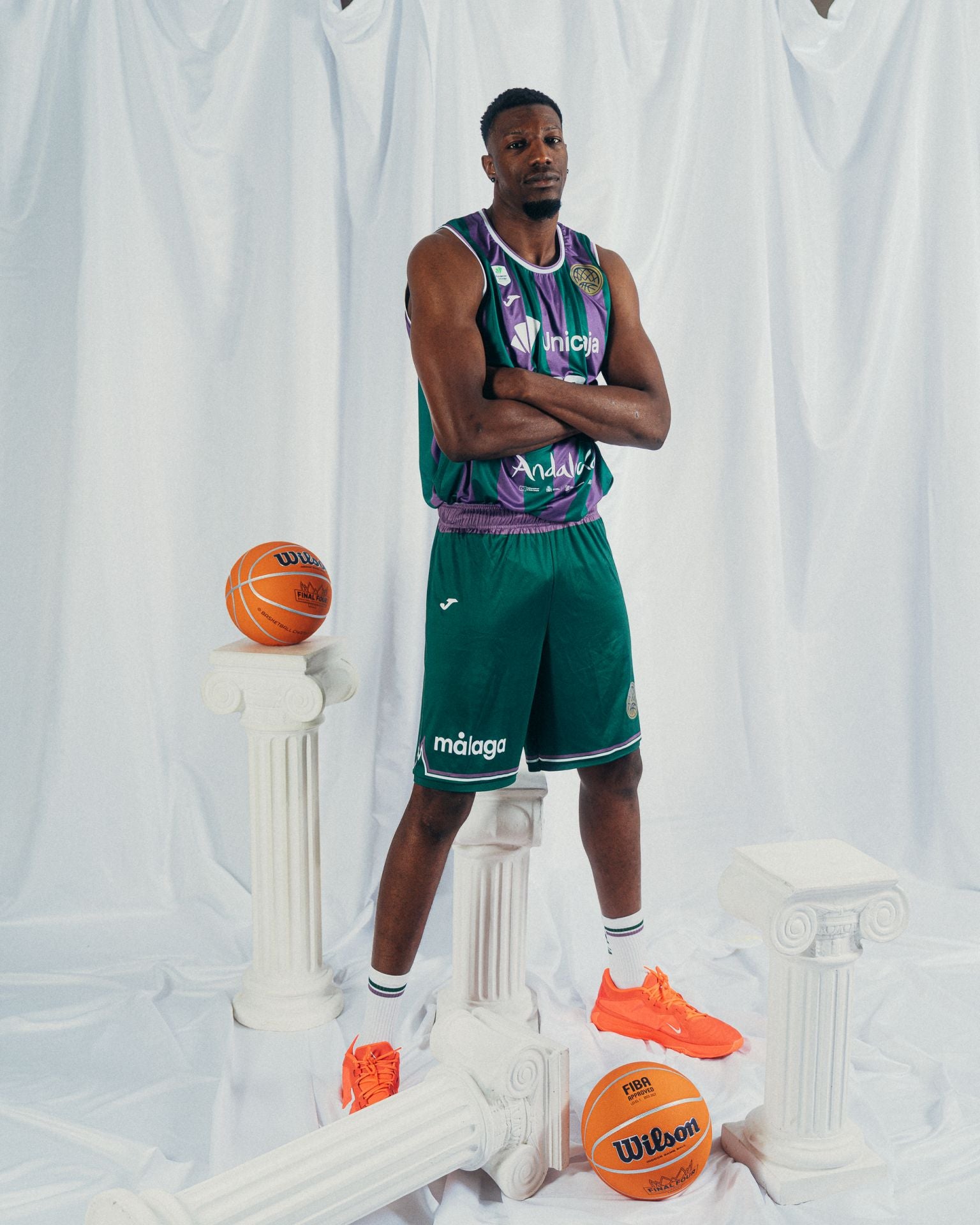 La sesión oficial de fotos del Unicaja para la Final Four de Atenas