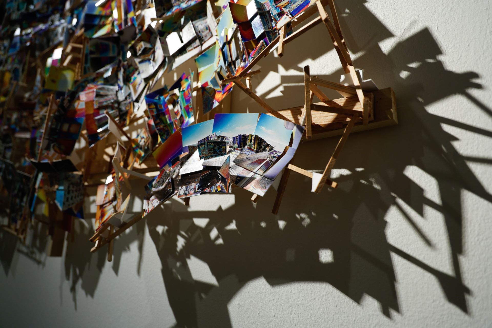 Exposición &#039;Omnímoda. La fotografía como display&#039; en el MUCAC La Coracha