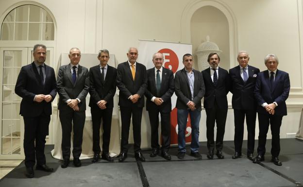 Entrega de distinciones del Colegio de Economistas.