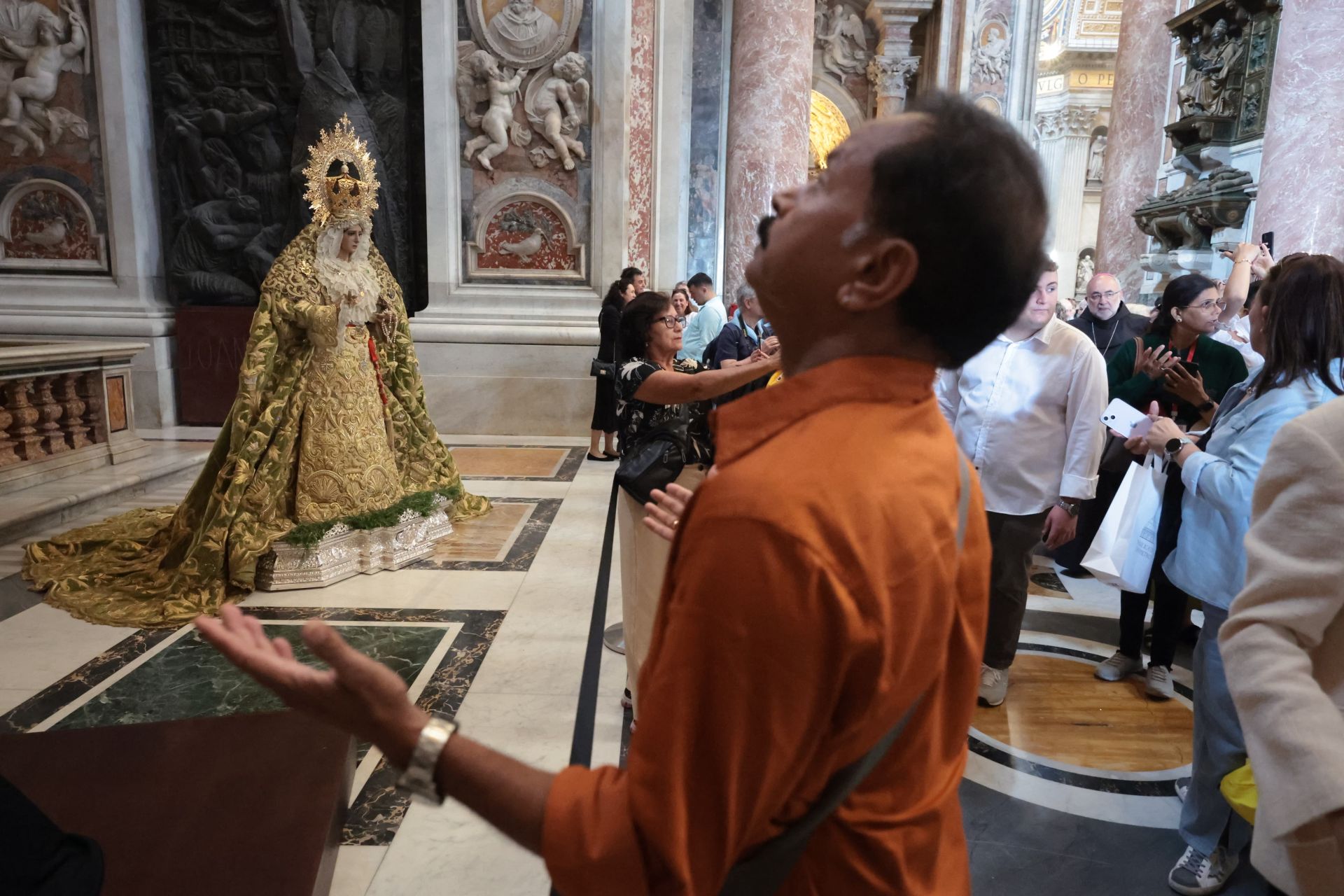 La Esperanza de Málaga, en San Pedro del Vaticano