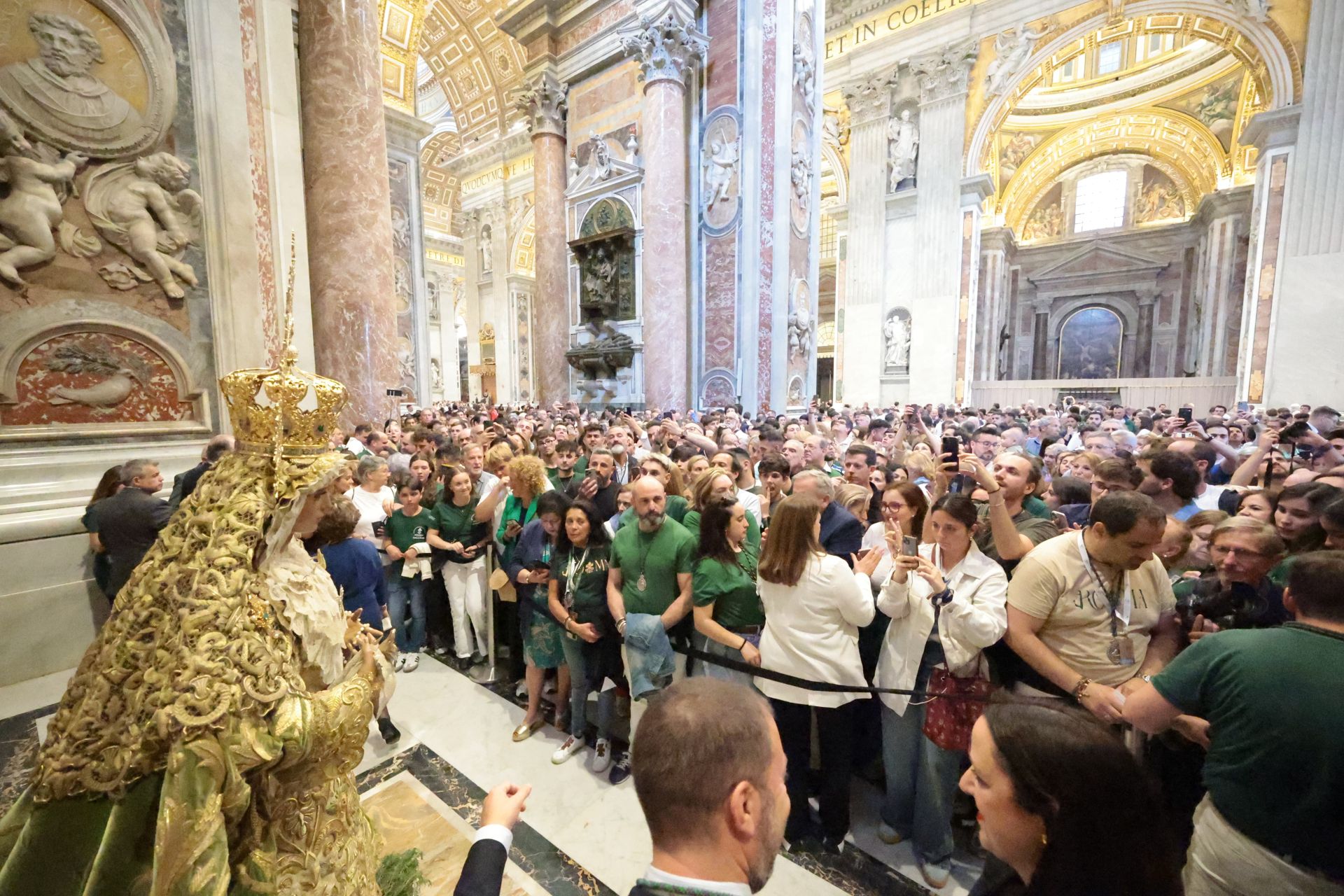 La Esperanza de Málaga, en San Pedro del Vaticano