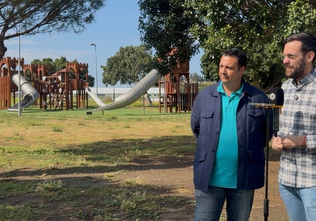 El portavoz socialista, en el recinto de ocio.