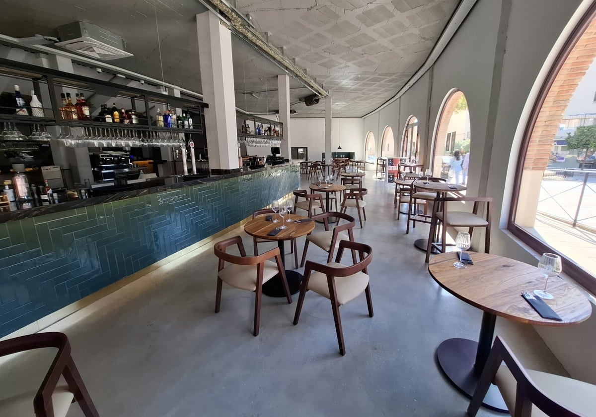 Imagen principal - Espacios dedicados al restaurante, la galería de arte y el teatro.