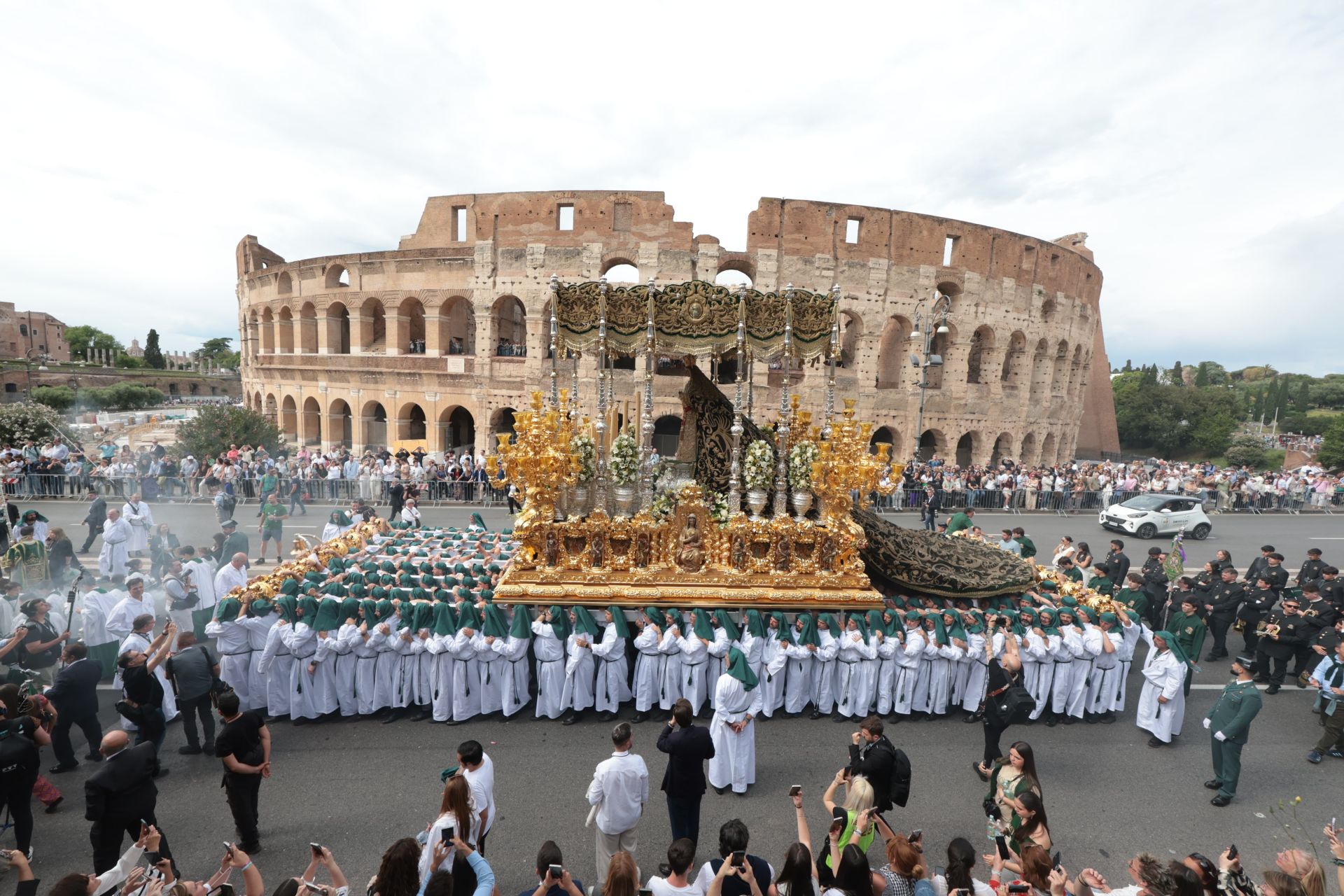La Gran Procesión de la Esperanza en Roma, en imágenes