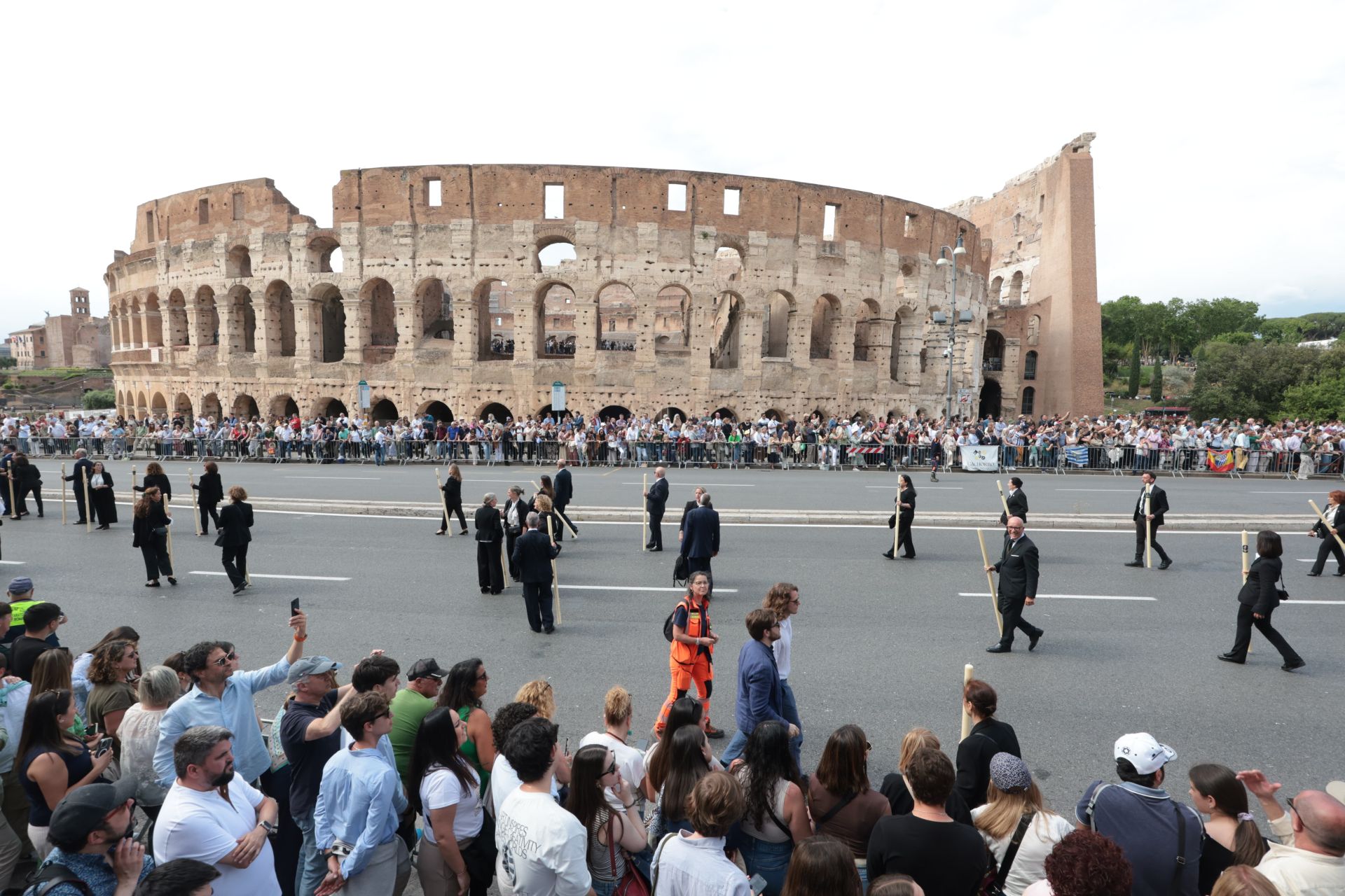 La Gran Procesión de la Esperanza en Roma, en imágenes
