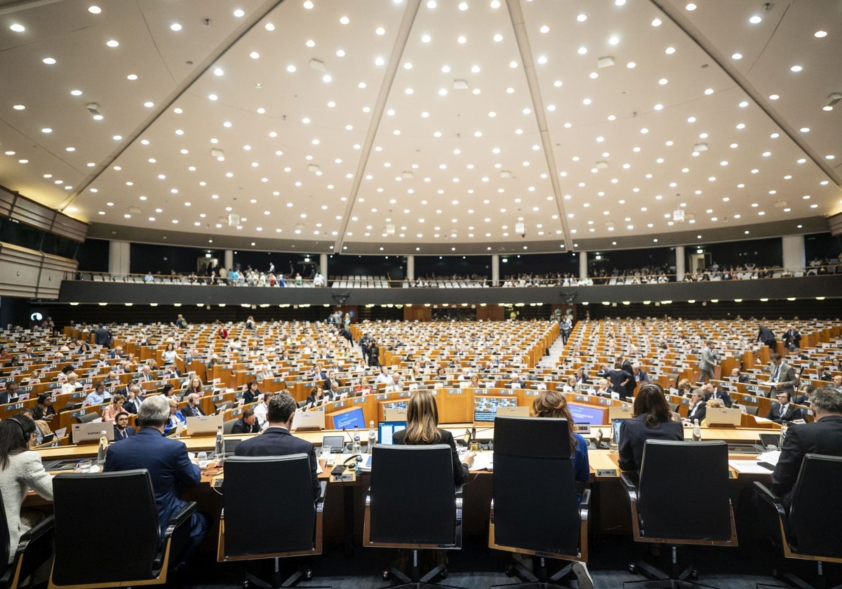 Andalucía se juega en Bruselas miles de millones de euros