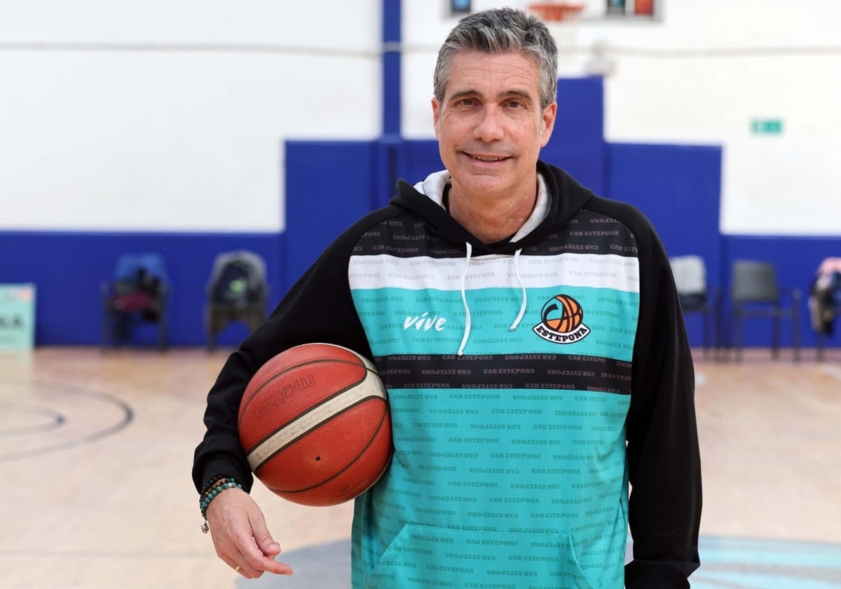 Francis Tomé, entrenador del CAB Estepona.