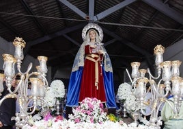 La Dolorosa de Ruiz Montes, en su trono, tras suspenderse la procesión el pasado Sábado de Pasión.