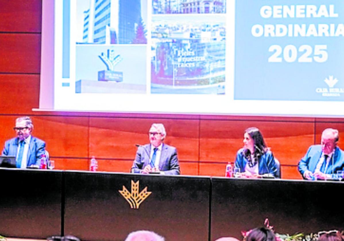 Caja Rural Granada, una de las entidades más solventes