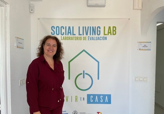 Ana Rosa del Águila, investigadora principal del proyecto, en el Social Living Lab.