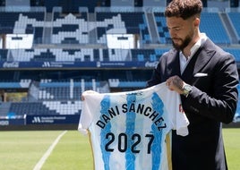 Dani Sánchez, en una imagen difundida por el club tras su renovación.