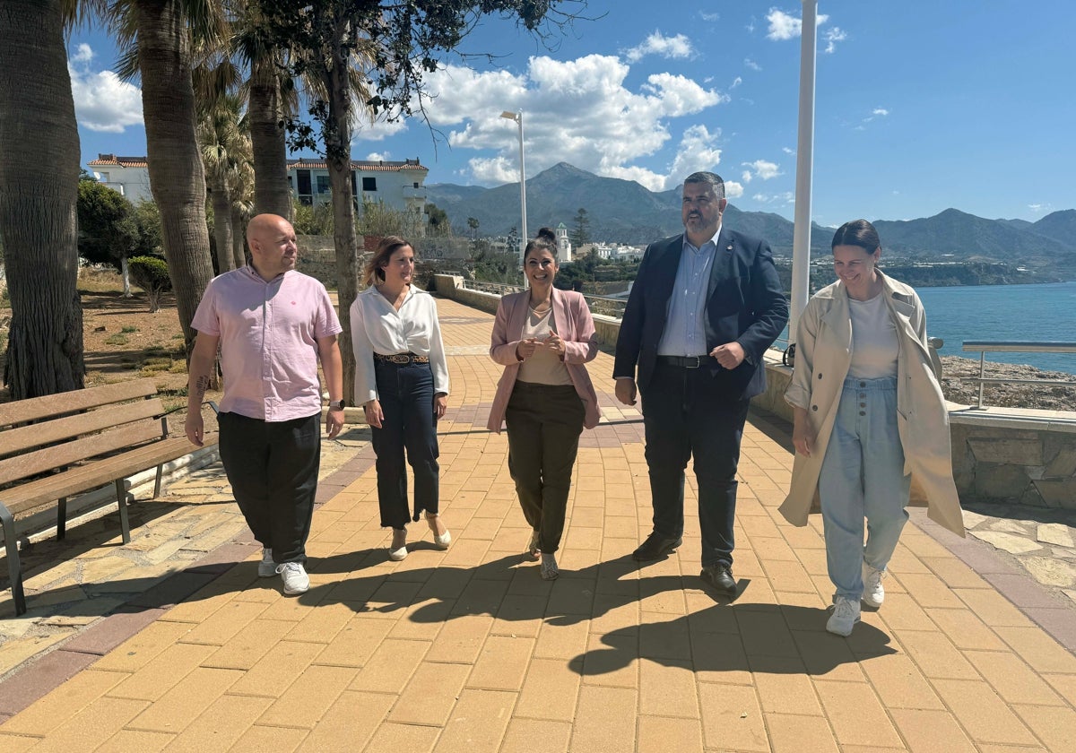 El PSOE reclama a la Diputación que la Senda Litoral llegue hasta Maro