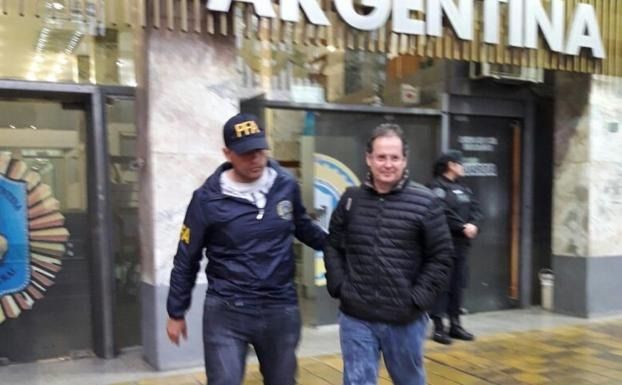 En 2017 fue detenido en Argentina, después de años fugado de la Justicia. El exconcejal decidió poner fin a su situación de prófugo y se entregó voluntariamente.