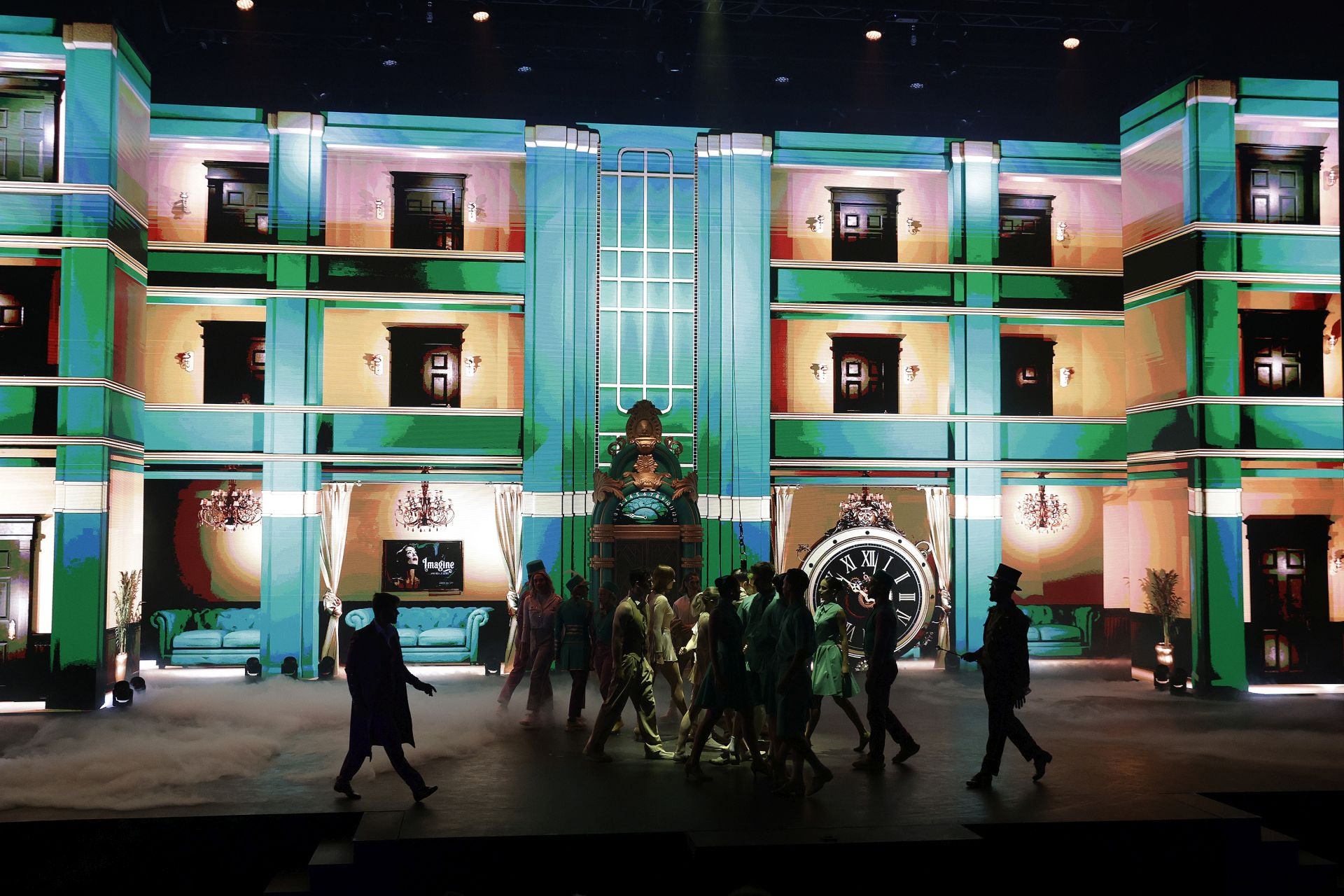 El circo &#039;Imagine&#039; en Málaga ya es una realidad en el espacio Sohrlin