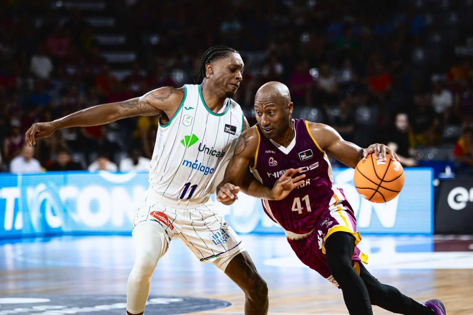 Cómodo triunfo del Unicaja en Lérida