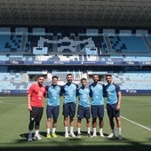 Alfonso Herrero, Murillo, Álex Pastor, Larrubia, Galilea y Nelson, sobre el césped de La Rosaleda.