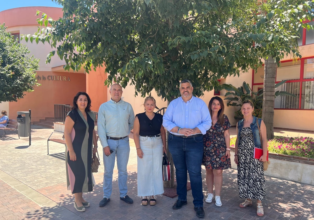 El PSOE denuncia la eliminación del pago mensual en los talleres de la Universidad Popular de Mijas