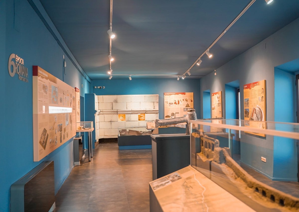 Imagen secundaria 1 - Fósiles, estelas andalusíes y experiencia inmersiva: así es el renovado Museo Municipal de Ronda