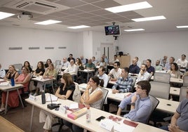 Formación para los líderes de hoy: másters que transforman tu carrera profesional