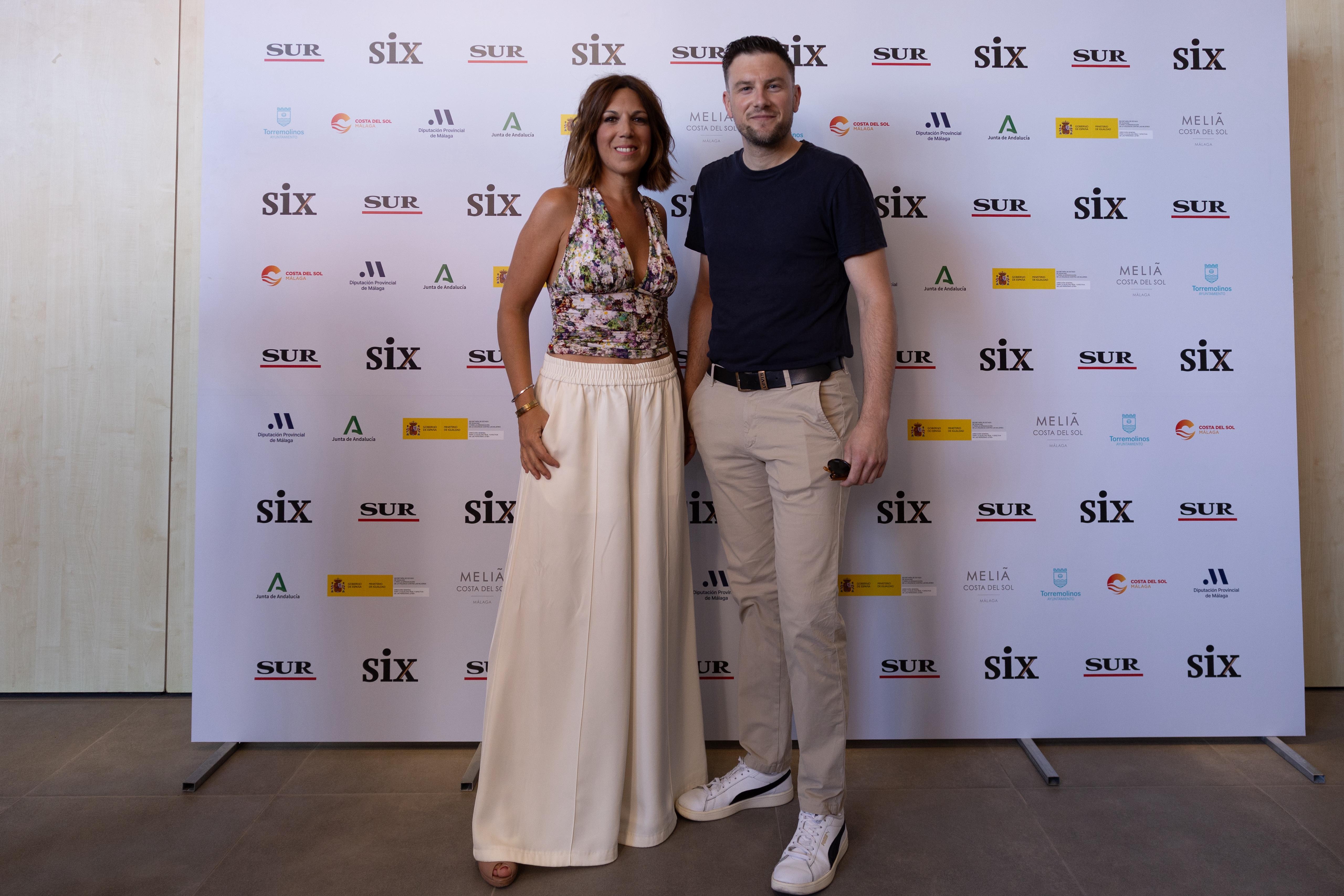 Presentación de la séptima edición física de la revista SIX