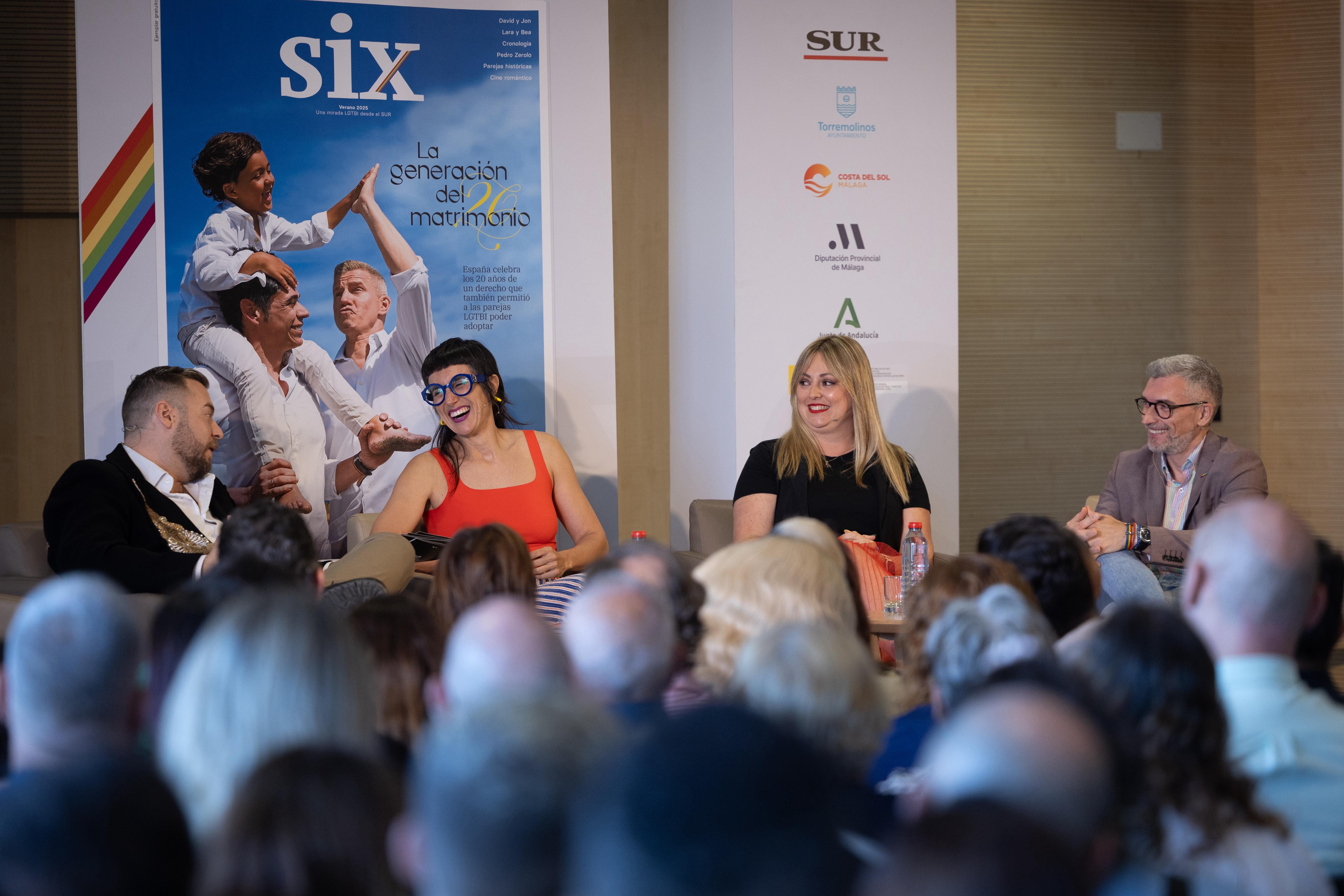 Presentación de la séptima edición física de la revista SIX