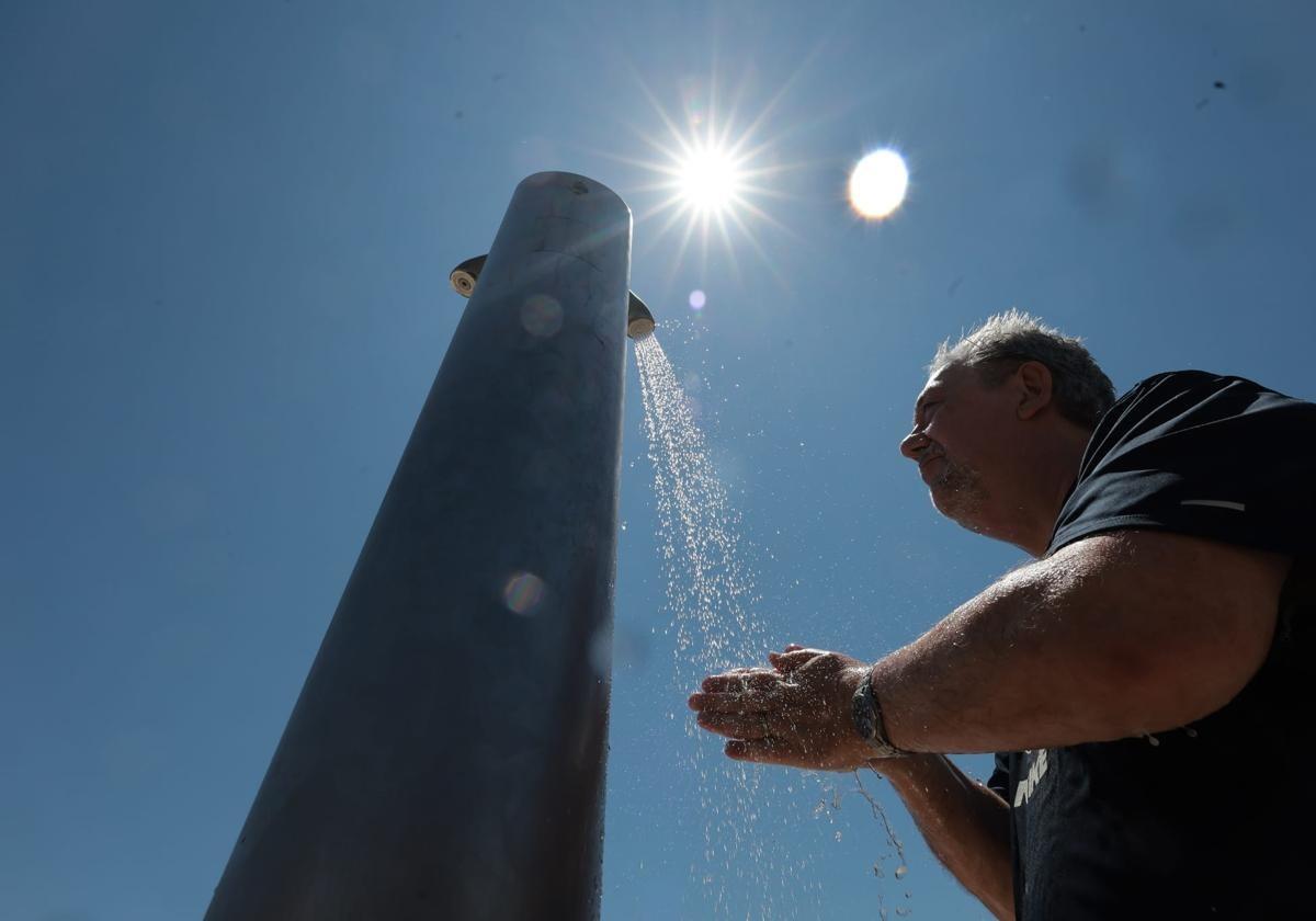 Aviso naranja por calor sofocante de hasta 40º en Andalucía: estas son las zonas afectadas