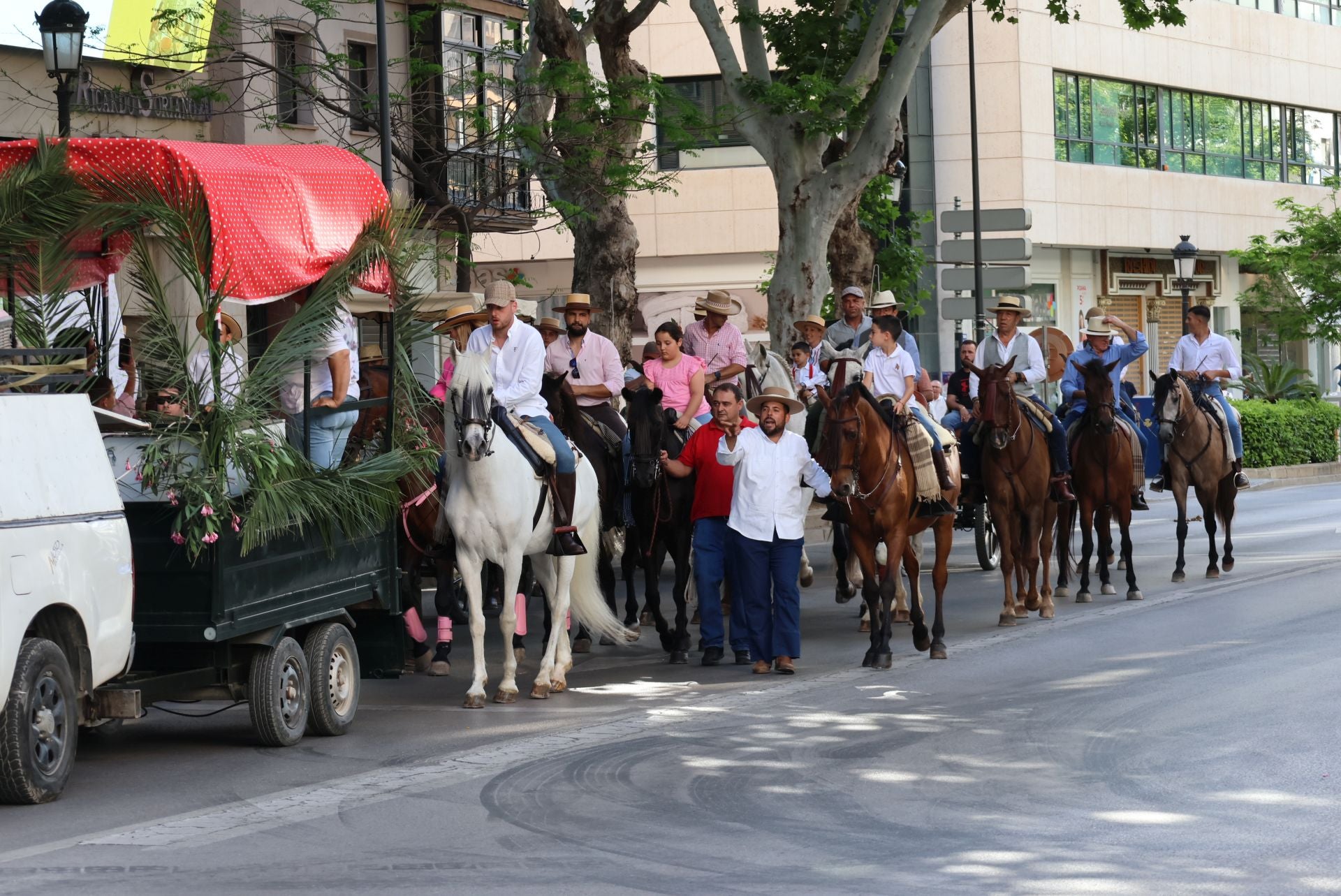 Marbella celebra su romería en honor a San Bernabé